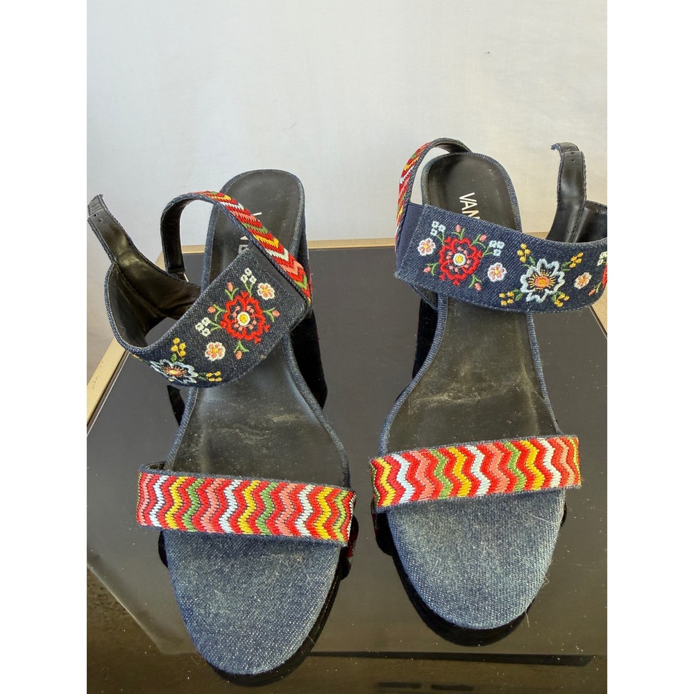 Vaneli Blue Denim Embroidered Floral Block Heel Sandals Boho Slingback Shoes - Picture 4 of 7